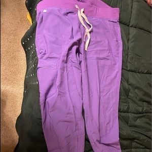 Figs UltraViolet Jogger Scrubs